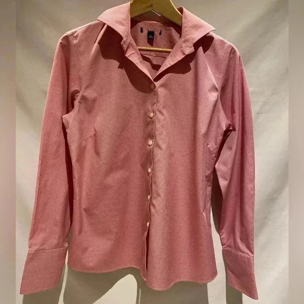 Lands’ End Red and White Wrinkle Free No Iron Button Front Shirt, size 10